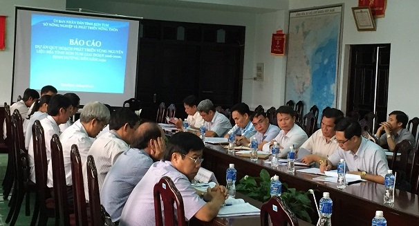 Họp Hội đồng thẩm định Quy hoạch phát triển vùng nguyên liệu mía tỉnh Kon Tum giai đoạn 2016-2020, định hướng đến năm 2030
